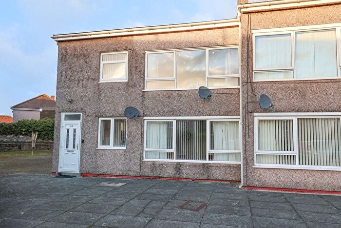 2 Bedroom Flat For Sale In Old Hall Close, Torrisholme, Morecambe, LA4
