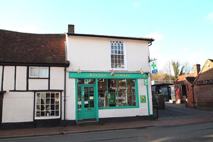 2 Bedroom Apartment To Rent In High Street, Great Missenden, HP16