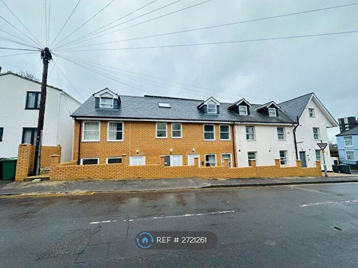 1 Bedroom Flat To Rent In Melville Road, Maidstone, ME15