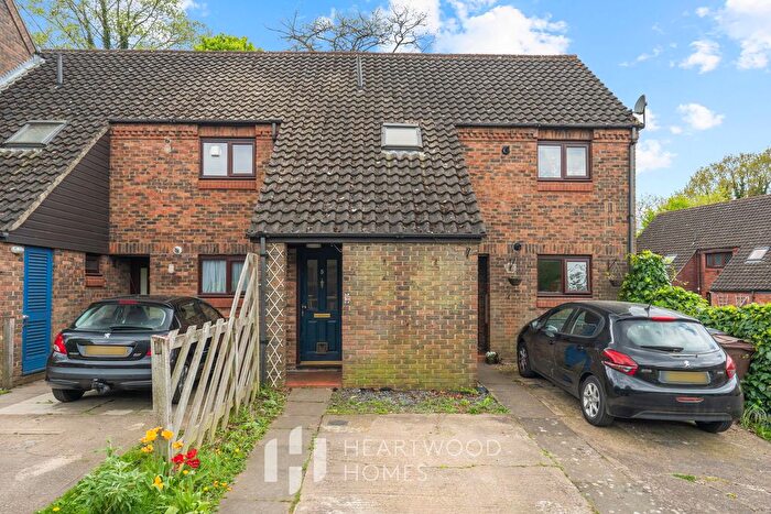 2 Bedroom Maisonette For Sale In Laybrook, St. Albans, AL4