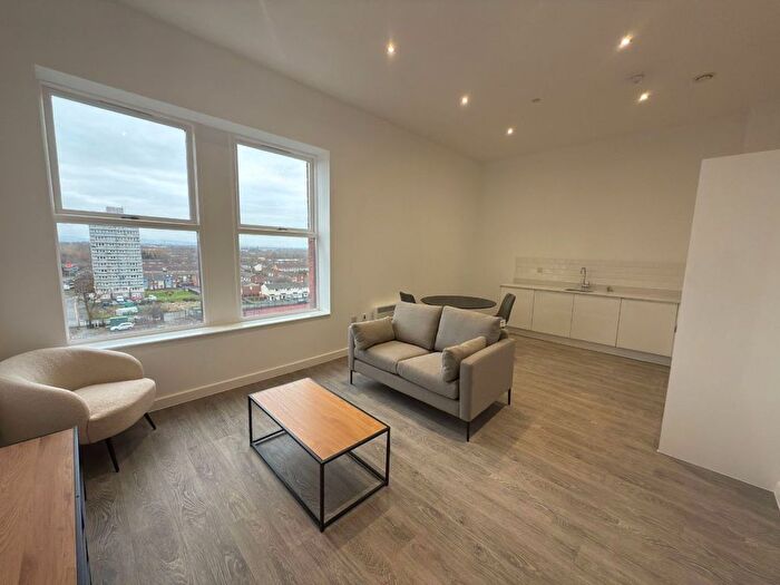 2 Bedroom Flat To Rent In Victoria Mill, Lower Vickers Street, Manchester, M40