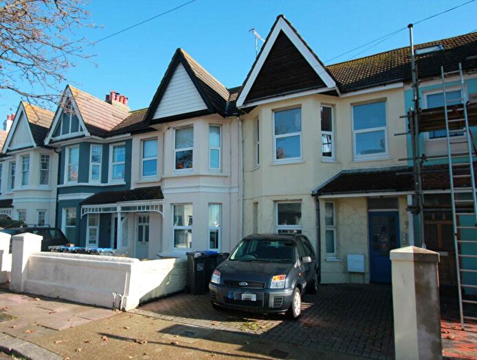 1 Bedroom Flat To Rent In Alexandra Road, Worthing, BN11