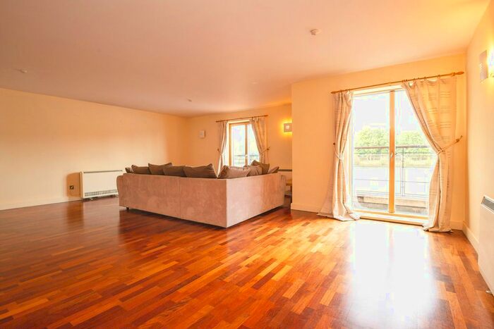 1 Bedroom Flat To Rent In Henke Court, Cardiff, CF10