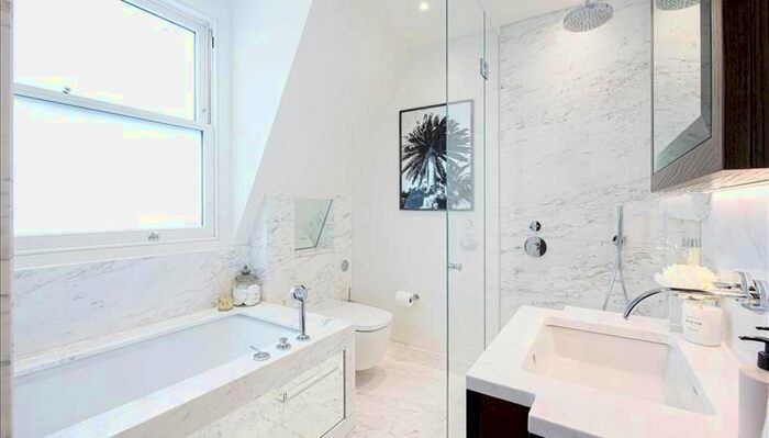 3 Bedroom Flat To Rent In Prince Of Wales Terrace, Kensington, London, W8