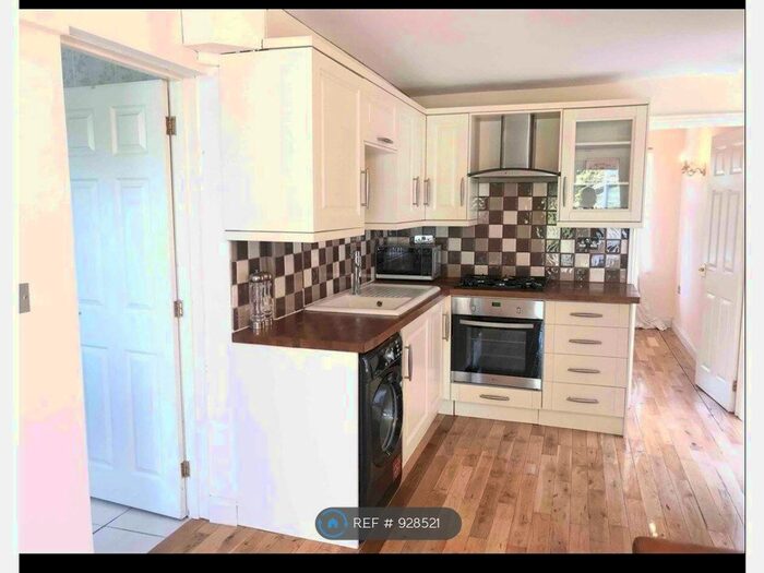 1 Bedroom Flat To Rent In Annex, Hitchin SG4