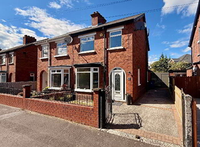 3 Bedroom Semi-Detached House For Sale In Loopland Drive, Belfast, BT6