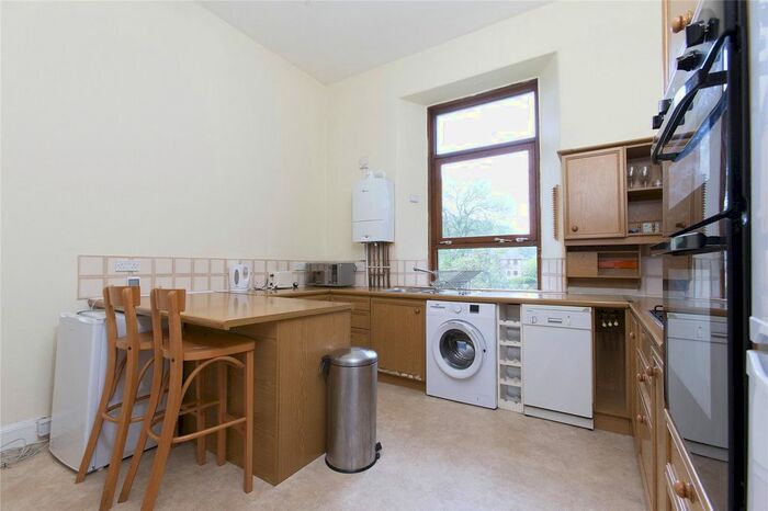 3 Bedroom Flat To Rent In () Dalkeith Road, Edinburgh, EH16