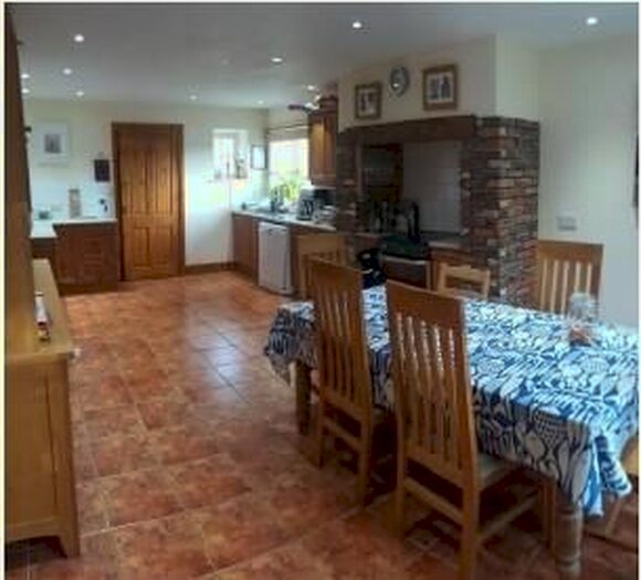 4 Bedroom Detached House To Rent In Manor House, Skirpenbeck, York, YO41
