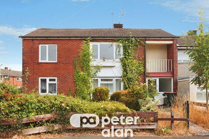 3 Bedroom Flat For Sale In Hawkins Crescent, Newport, NP19