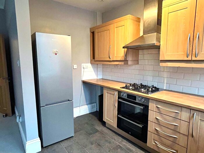 2 Bedroom Apartment To Rent In York Road, Edgbaston, Birmingham, B16