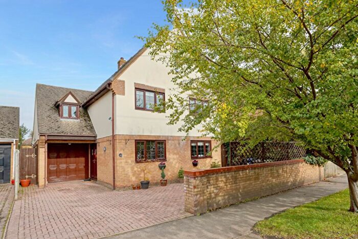 4 Bedroom Detached House For Sale In The Highway, Great Staughton, PE19