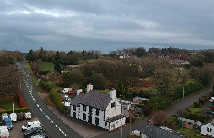 5 Bedroom Property For Sale In St. Asaph Road, Lloc, Holywell, CH8