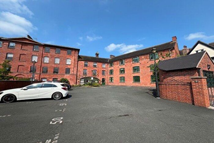 2 Bedroom Flat To Rent In High Street, Stoke-On-Trent, ST10