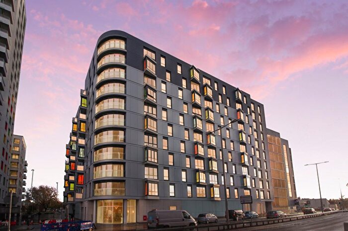1 Bedroom Flat To Rent In Chatham Street, Reading, RG1
