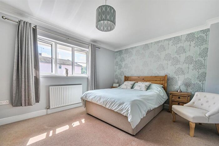 4 Bedroom Semi-Detached House For Sale In Copse Road, Hammer, Haslemere, GU27