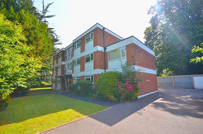 1 Bedroom Flat For Sale In Milton Road, Bournemouth, BH8