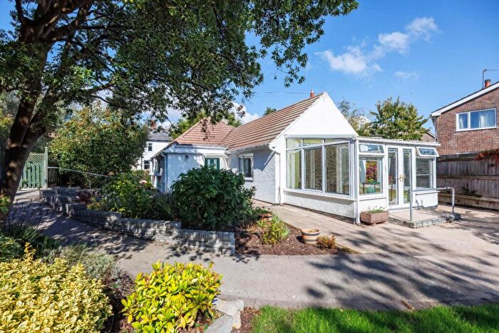 3 Bedroom Detached Bungalow For Sale In Charteris Close, Penarth, CF64