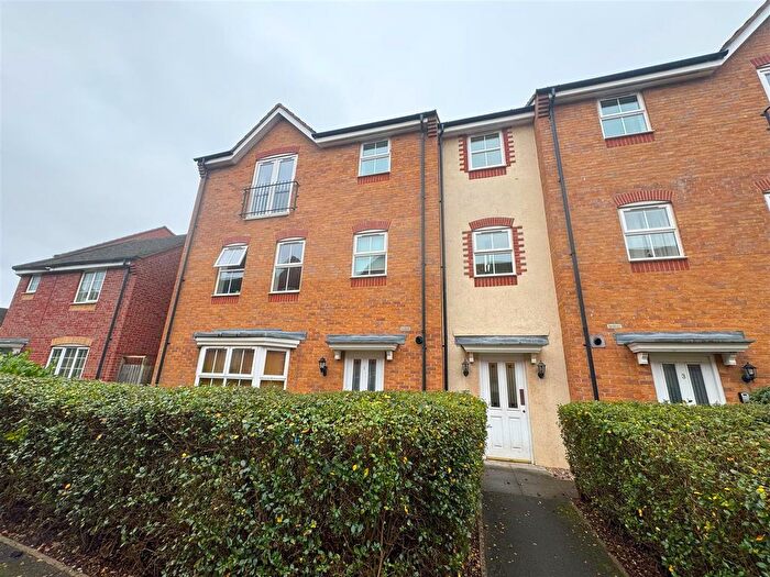 2 Bedroom Flat To Rent In Archers Walk, Stoke-On-Trent, ST4