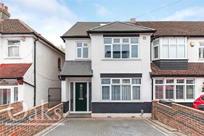 5 Bedroom End Of Terrace House For Sale In Harrington Road, South Norwood, SE25