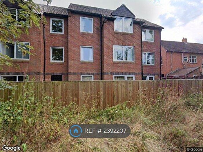 1 Bedroom Flat To Rent In Homelane House, Burnham On Sea, TA8