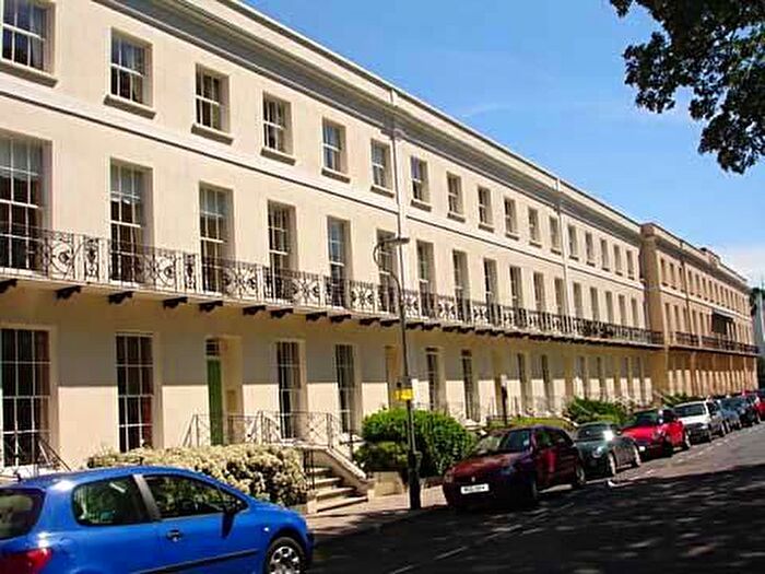 2 Bedroom Flat To Rent In Montpellier Spa Road, Cheltenham, GL50