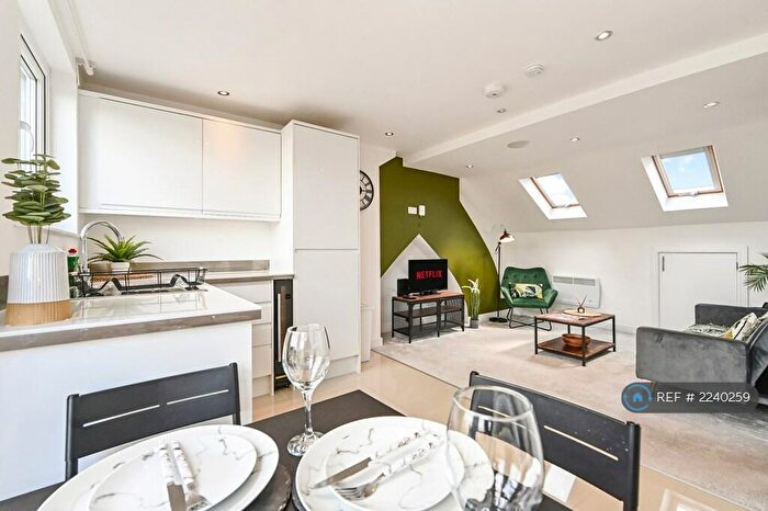 1 Bedroom Flat To Rent In Fairfield Avenue, Cardiff, CF5