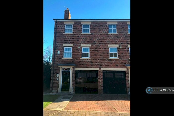 3 Bedroom End Of Terrace House To Rent In Kirkwood Drive, Durham, DH1