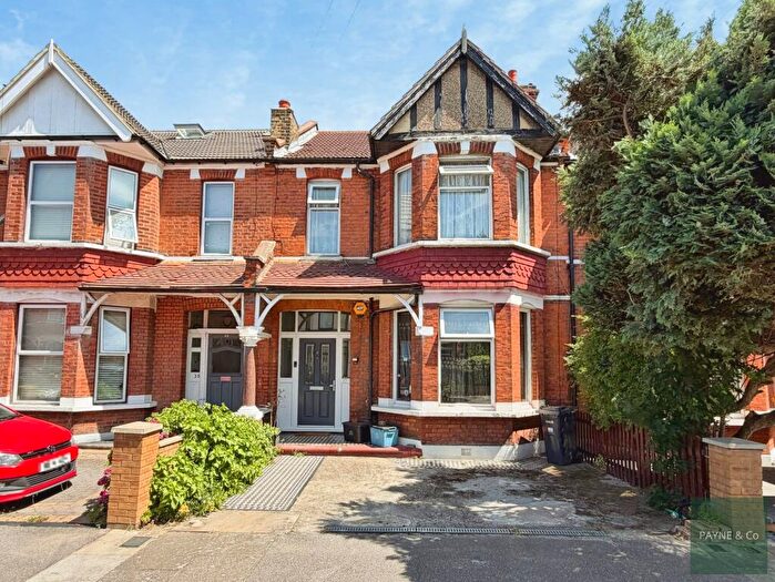 3 Bedroom Terraced House For Sale In Charlbury Gardens, Ilford, IG3