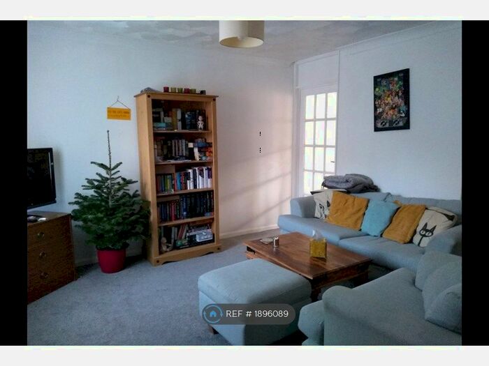 3 Bedroom Terraced House To Rent In High House Avenue, Wymondham, NR18