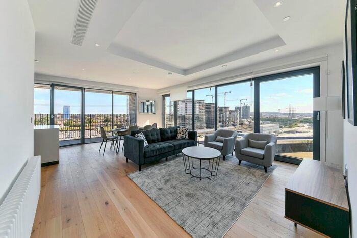 3 Bedroom Flat To Rent In Corson House, London City Island, London, E14