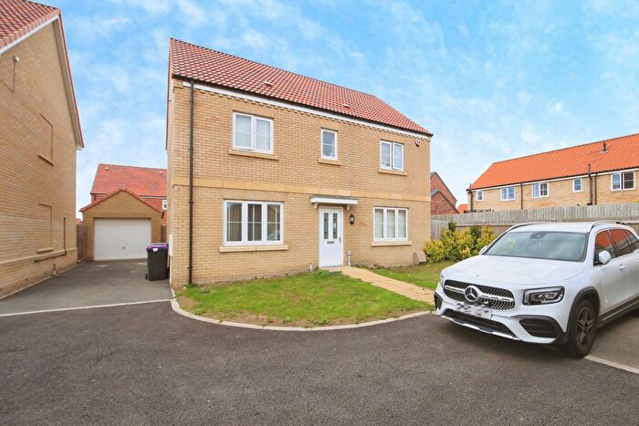 Detached House For Sale In Plough Court, Crowland, Peterborough, Lincolnshire, PE6