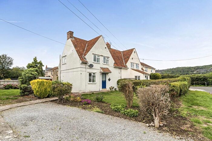 2 Bedroom Semi-Detached House For Sale In Annaly Road, Cheddar, BS27