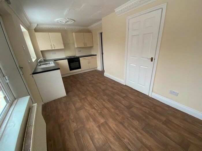 3 Bedroom End Of Terrace House To Rent In St Chads Close, Bishop Auckland, DL14