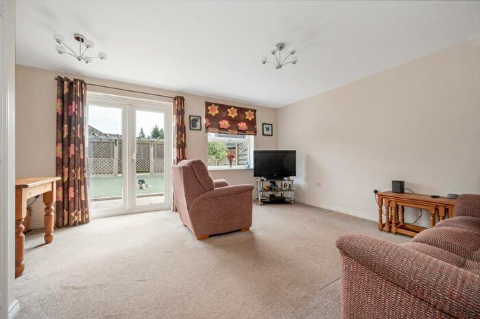3 Bedroom Semi-Detached House For Sale In Hillside Gardens, Wittering, Stamford, PE8