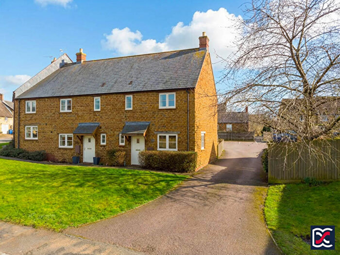2 Bedroom End Of Terrace House For Sale In Gildene Cottage, Canons Ashby Road, NN11