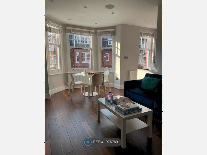 1 Bedroom Flat To Rent In Glenloch Road, London, NW3