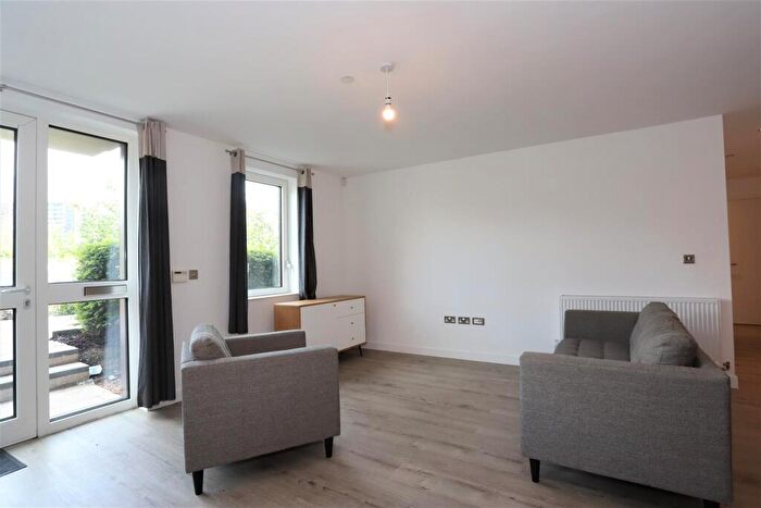 3 Bedroom Detached House To Rent In Middlewood Locks, Salford, M5