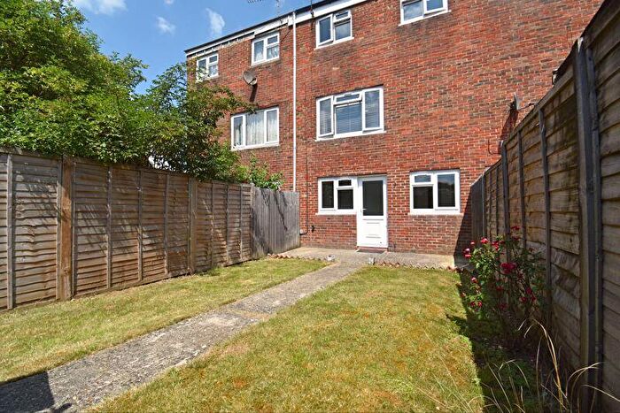 4 Bedroom Detached House To Rent In Keats Close, Basingstoke, RG24