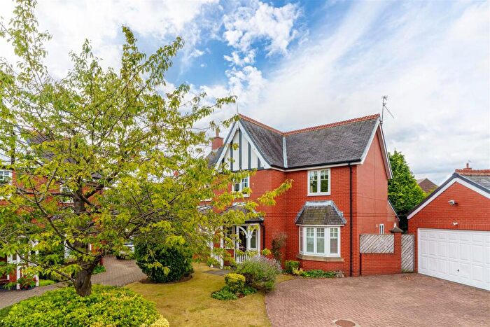 4 Bedroom Detached House For Sale In Bloomsbury Court, Gosforth, NE3