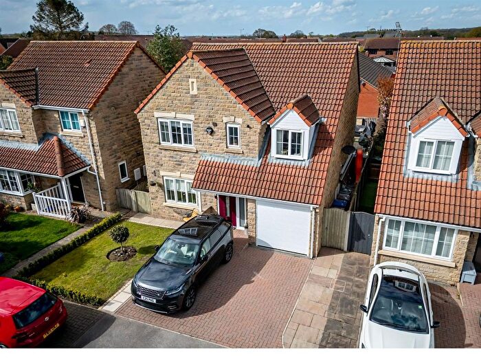 4 Bedroom Detached House For Sale In Richardson Court, Hambleton, Selby, YO8
