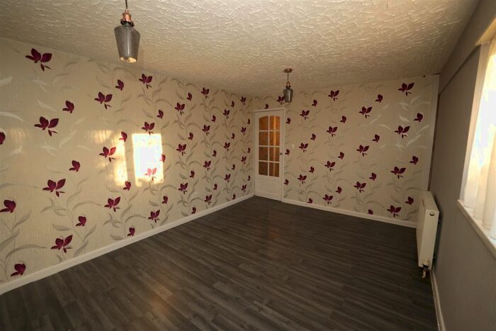 3 Bedroom Terraced House To Rent In Lyecroft Avenue, Birmingham, B37