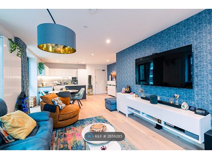 2 Bedroom Flat To Rent In Royal Wharf, London, E16