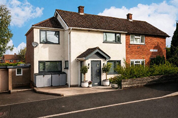 3 Bedroom Semi-Detached House For Sale In Durleigh Close, Llanrumney, CF3