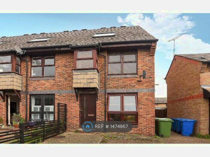 1 Bedroom Flat To Rent In Rotherhithe, London, SE16