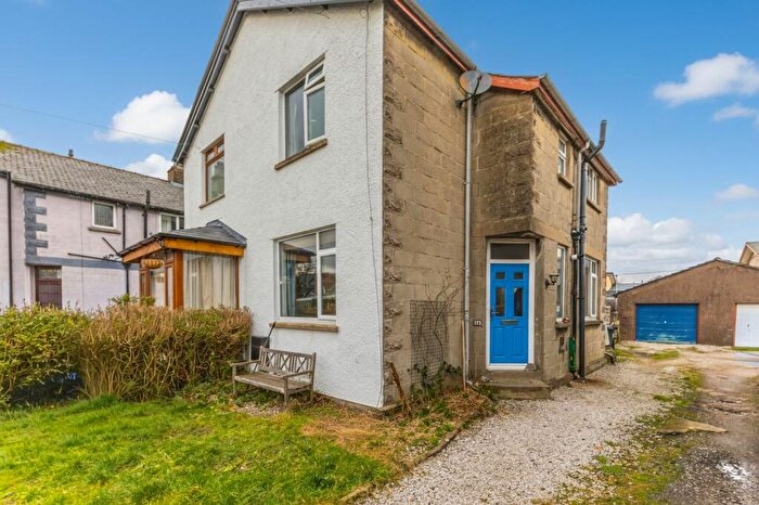 3 Bedroom Semi-Detached House For Sale In Crescent Green, Kendal, LA9