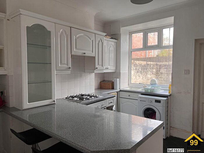 2 Bedroom End Terrace House For Sale In Townley Street, Burnley, Lancashire, BB10