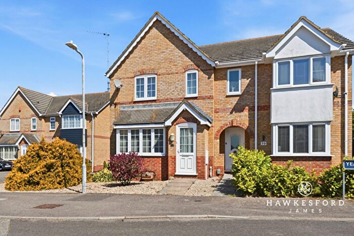 3 Bedroom Semi-Detached House For Sale In Yeates Drive, Kemsley, ME10