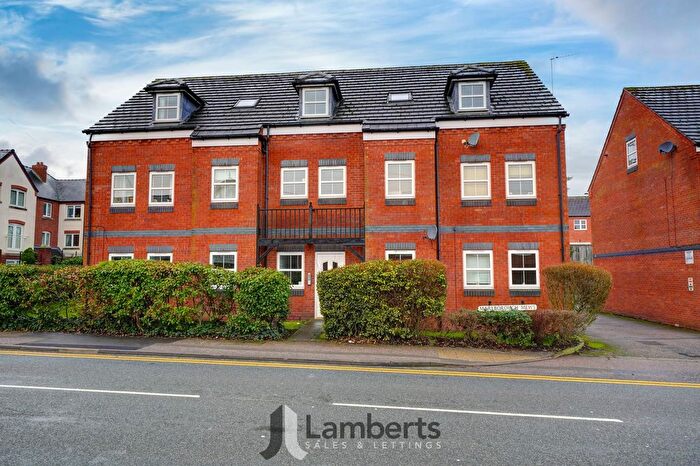 2 Bedroom Flat For Sale In Alcester Road, Studley, B80
