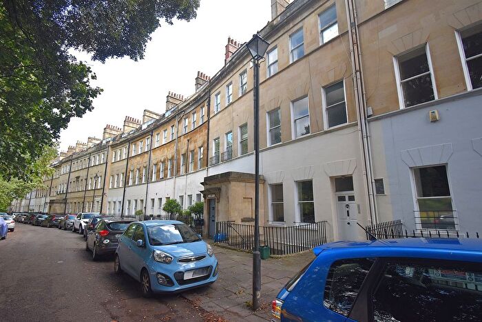 1 Bedroom Flat To Rent In Grosvenor Place, Bath, BA1