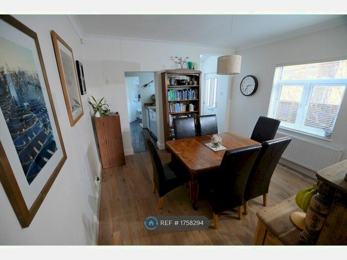 3 Bedroom Semi-Detached House To Rent In Clayton Road, Chessington, KT9